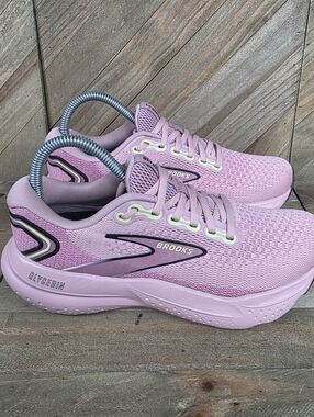 Brooks Glycerin 21 Womens Athletic Running Shoes Size 7 Pink Violet 1204081B612